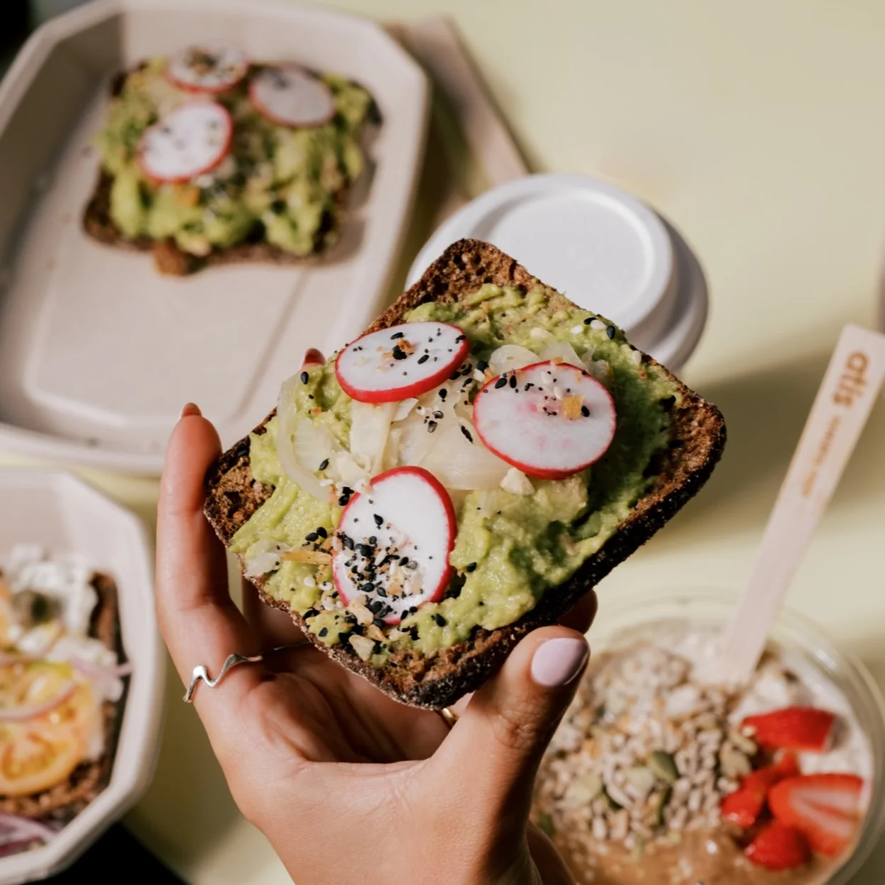 Atis avocado toast with radish and a breakfast pot
