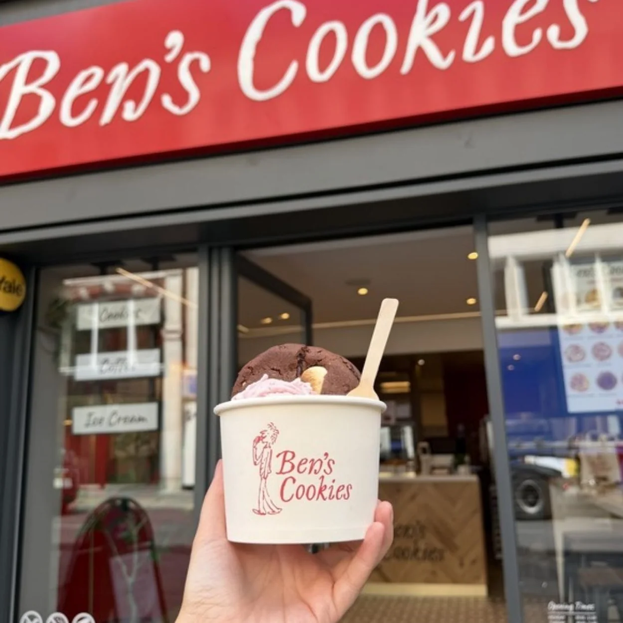 Ben's Cookies