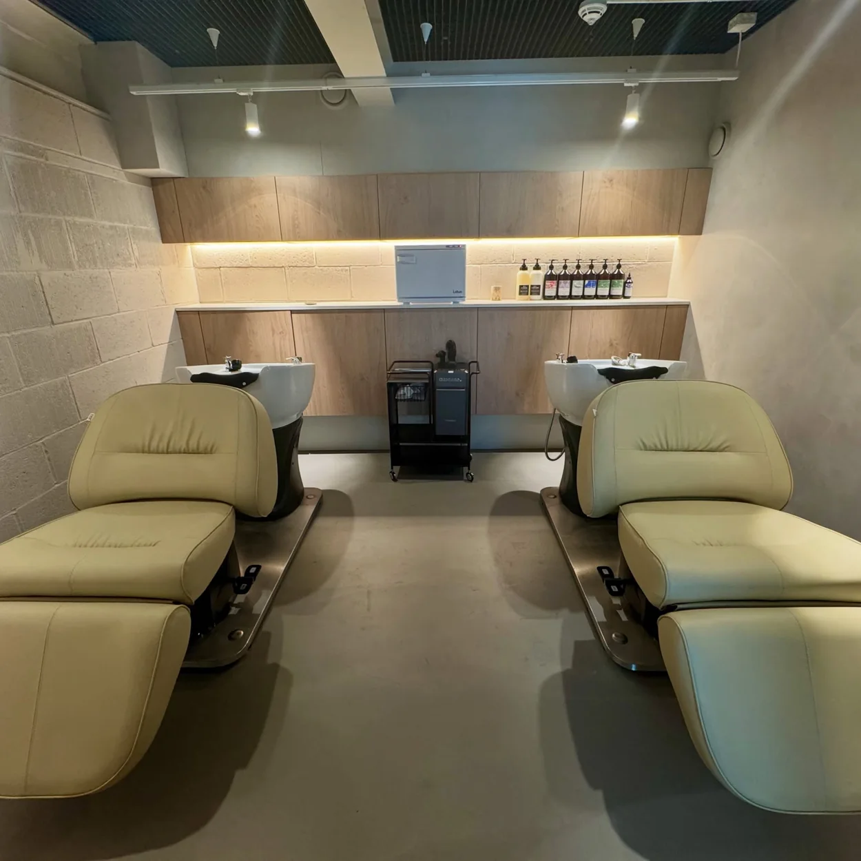 Hayato London Japanese head spa room with reclining chairs