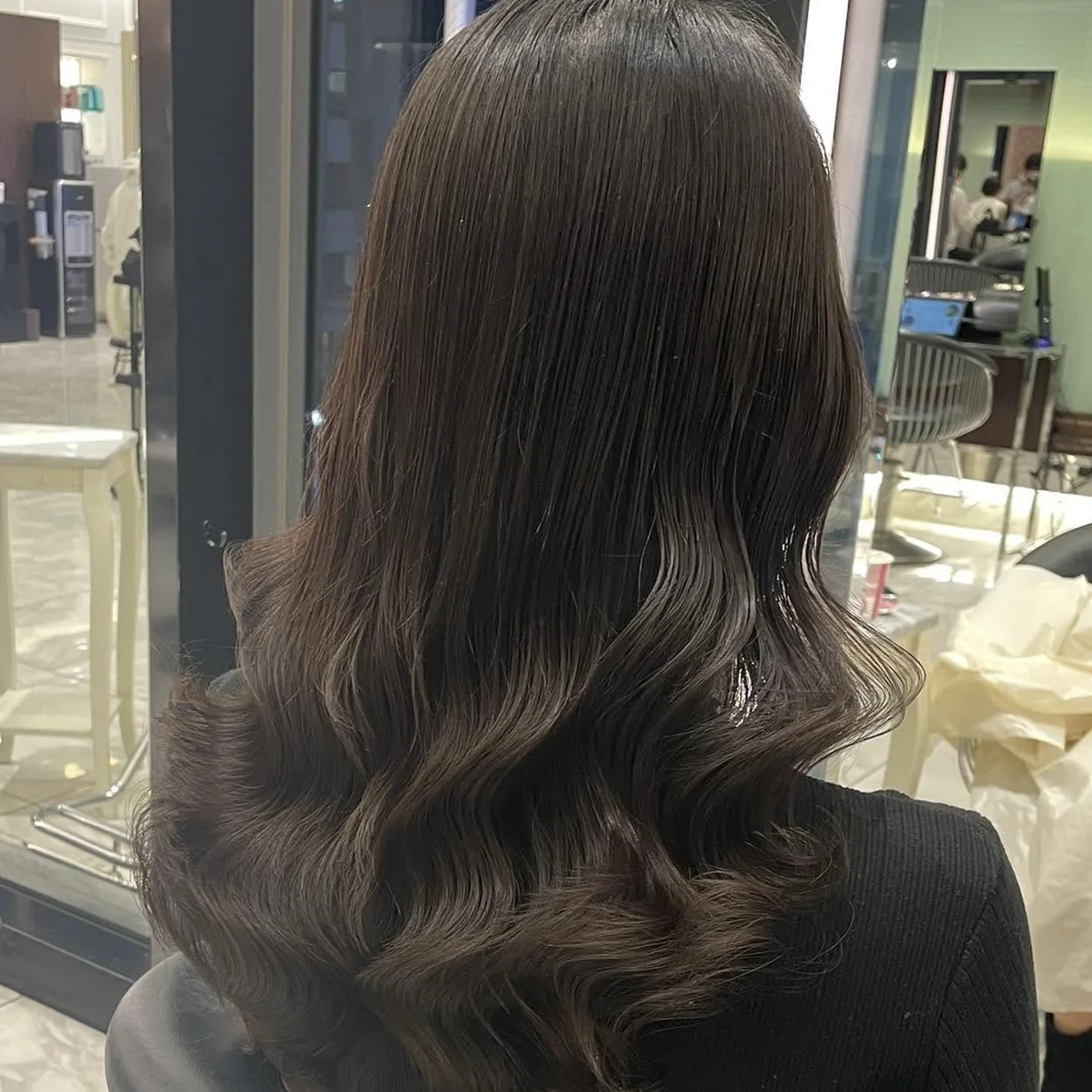 Hayato London digital perm result with soft long waves