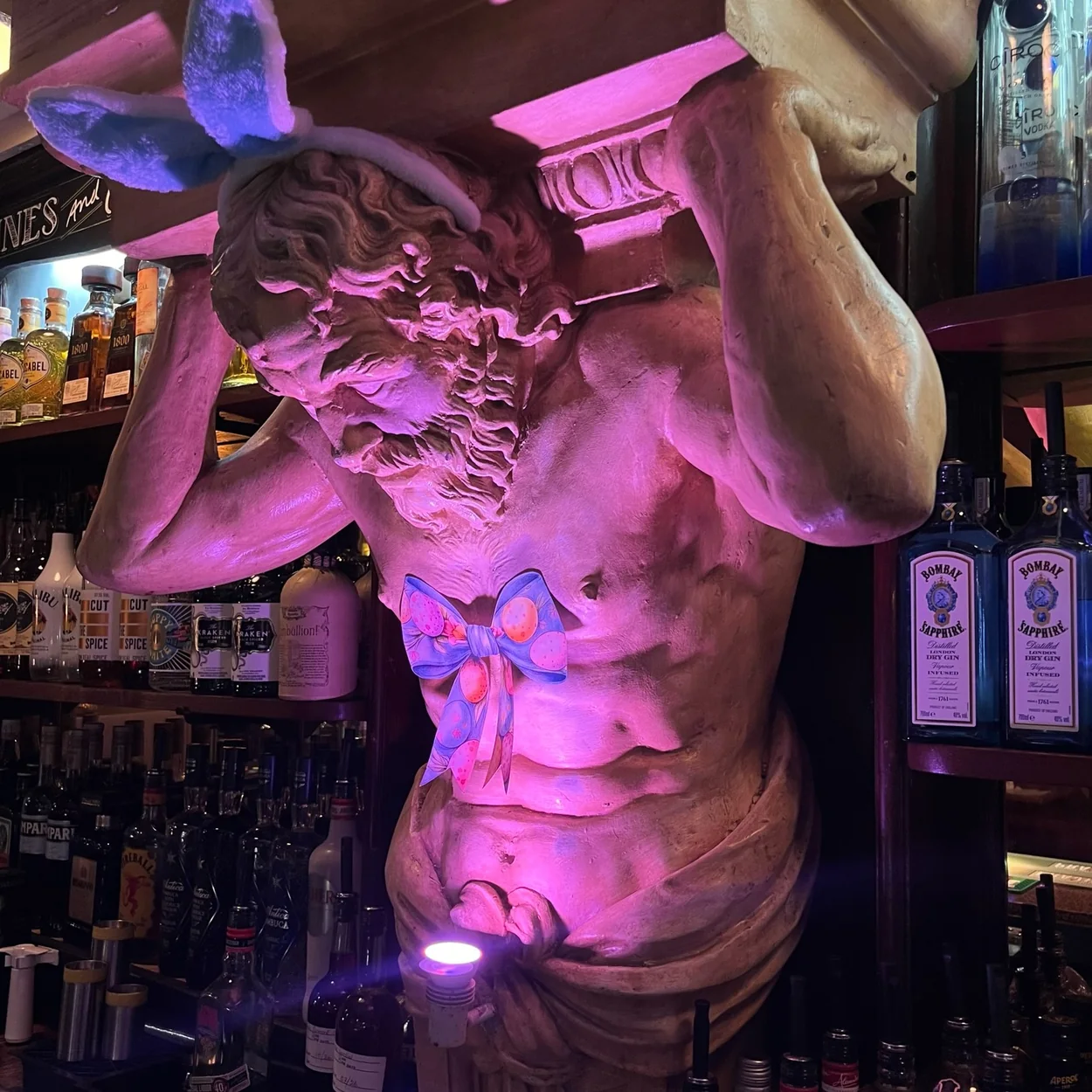 The Hercules statue behind the bar at The Hercules Pillars, Great Queen Street